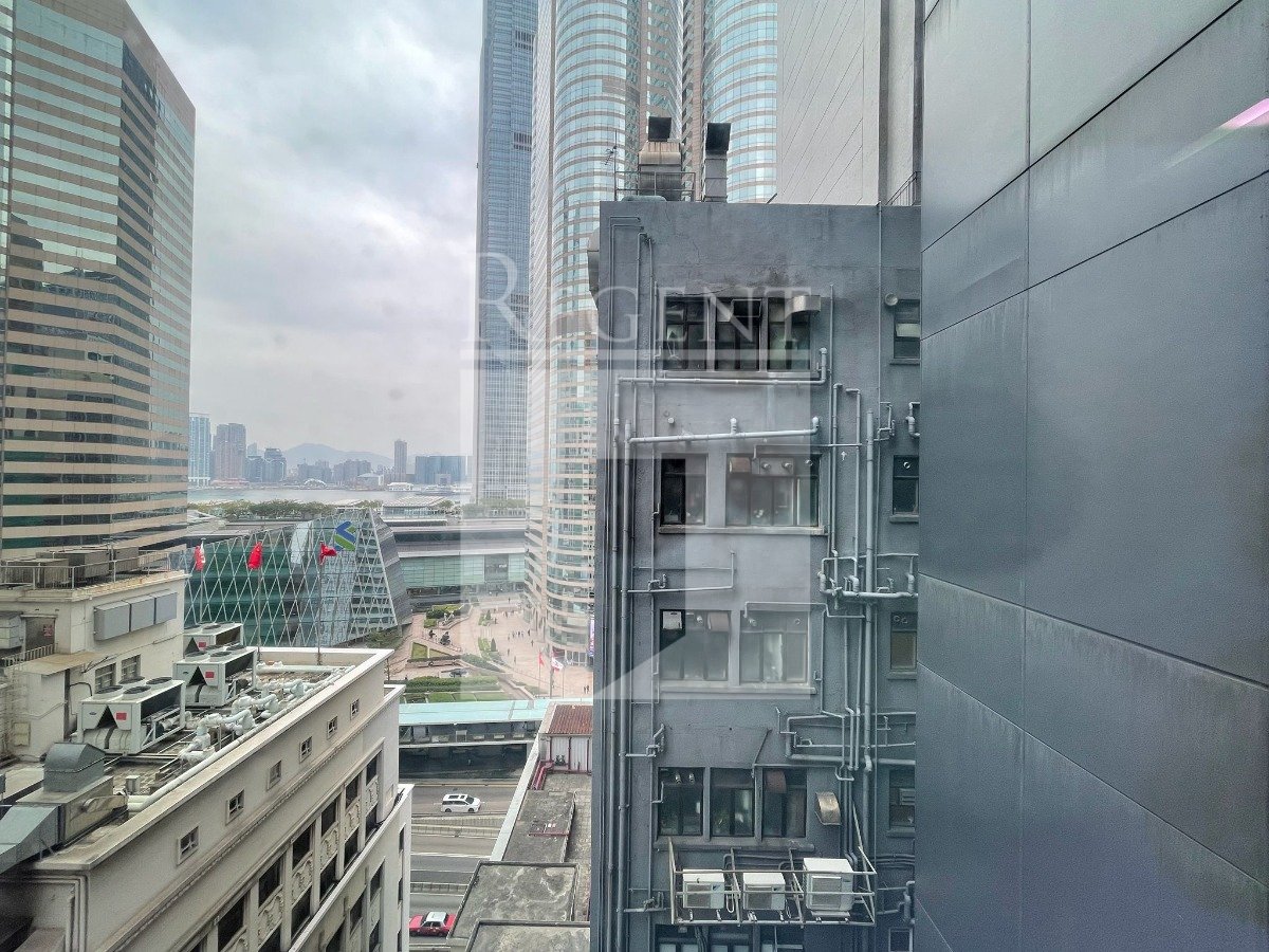 33 DES VOEUX ROAD C (德辅道中33号)